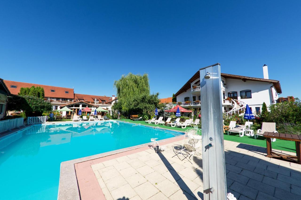 Hotel Bielmann Sînpetru Exterior foto
